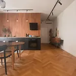Charming & Quiet Retreat In The Heart Of Ljubljana